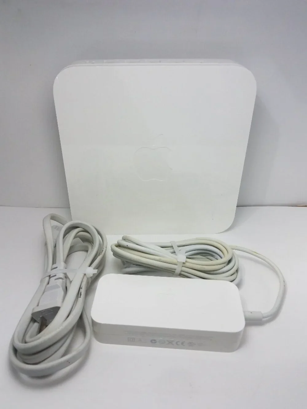 AirPort Extreme 802.11n (4th Generation) used